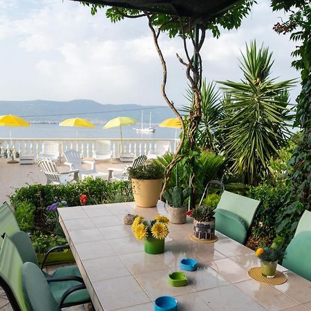 Villa Fjaba - By The Sea - With The Big Terraces & Great Sea View Трогир Экстерьер фото