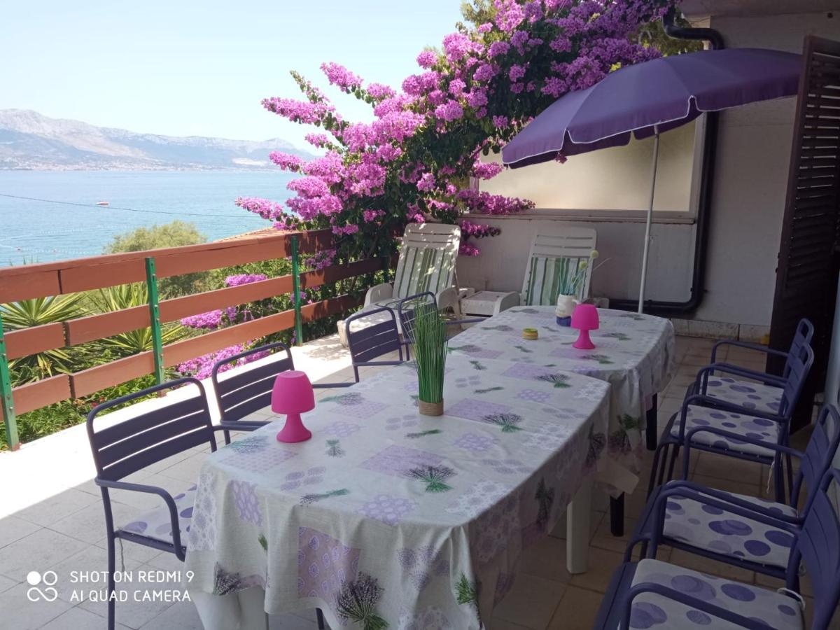 Villa Fjaba - By The Sea - With The Big Terraces & Great Sea View Трогир Экстерьер фото