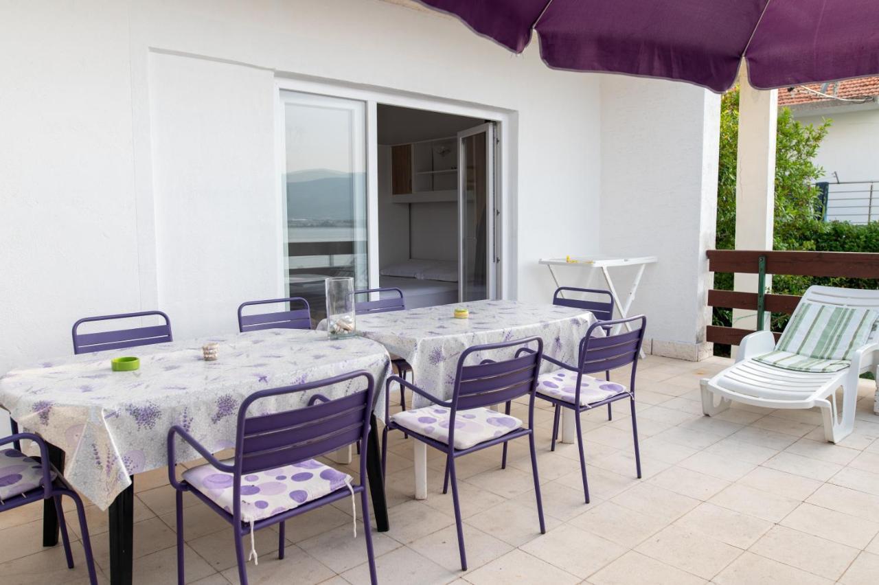 Villa Fjaba - By The Sea - With The Big Terraces & Great Sea View Трогир Экстерьер фото